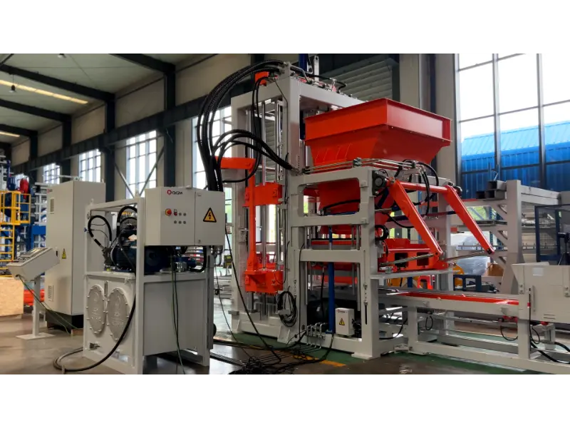 Quangong Machinery Co., Ltd. QT10 kiire plokkide valmistamise tootmisliin seab intelligentse tootmise tipptasemele uue standardi