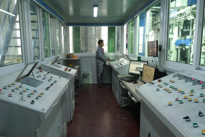 QGM SIEMENS S7-1500 PLC Intelligent Control System Enhances Block Machine Automation