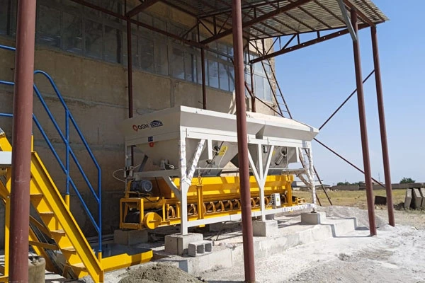 QT6 automaatplokkide valmistamise masin Armeenias, alates 2022. aastast